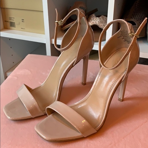 Express Shoes - Express Patent Nude Square Toe Heels